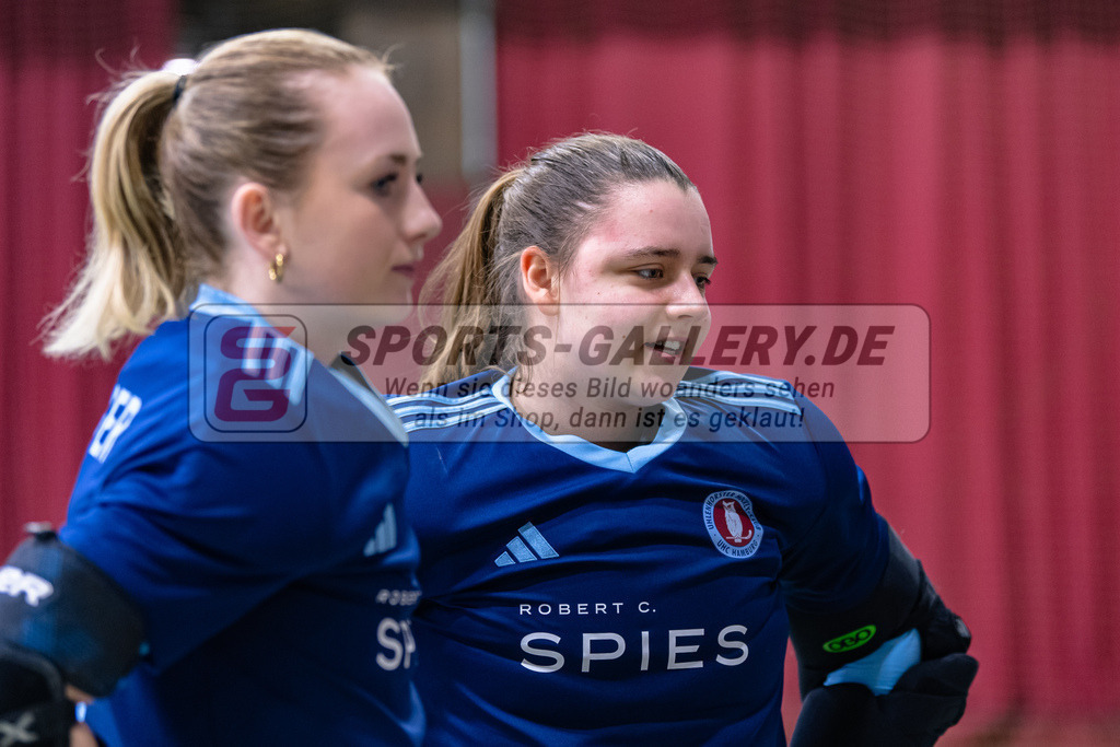 SM_20231216-D5A_5499 | 1.Bundesliga Hallenhockey  (W) UHC - DCadA / 3:2 (2:2)