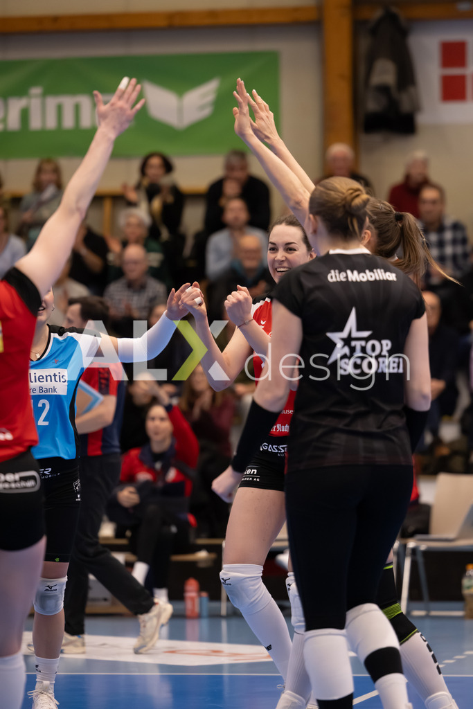 Volleyball I Frauen I Saison 2025-2026 I Volleyball NLA | Women I Round 16 I VC Kanti Schaffhausen - Viteos NUC I 31.01.2026 | VC Kanti Schaffhausen Spielerkreis - Realisiert mit Pictrs.com