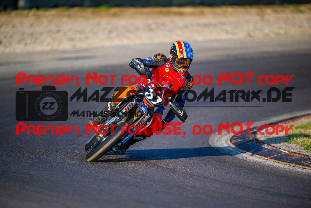 MaZZes_FotoMatrix_231014_9726 | S2