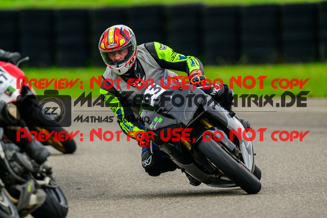 MaZZes_Fotomatrix_20241002_6007705_7542 | INST