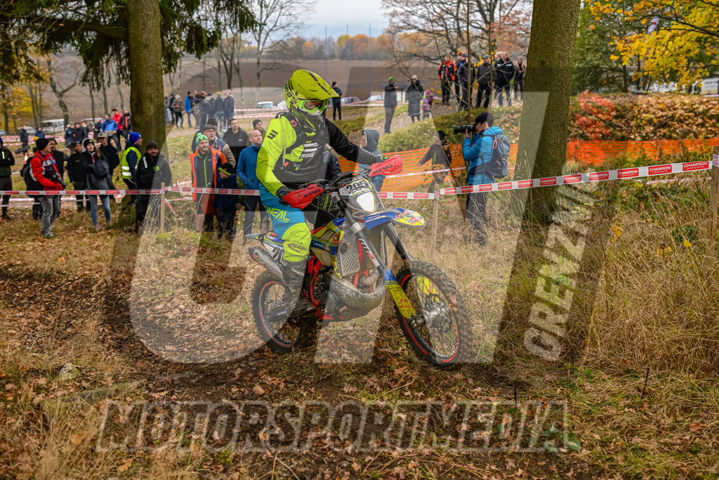 NZ8_4045 | grenznic640