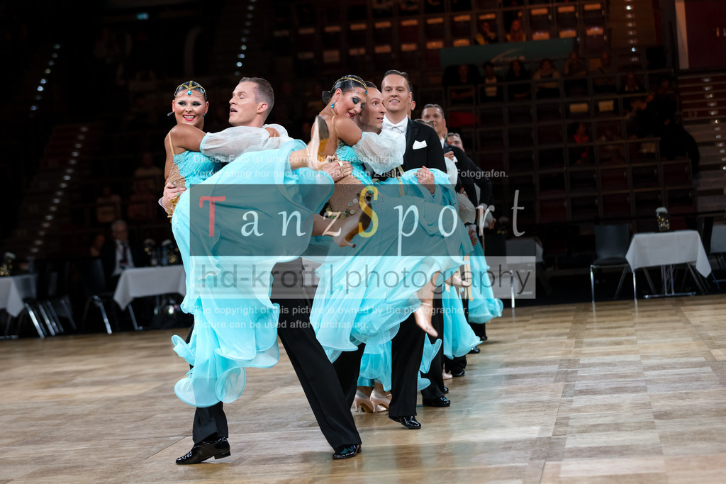 20241109_DM-Formationen_Vorrunde_2180 | Tanzsportbilder, Standardtanz, Lateintanz, WDSF, DTV, LTVB, dancecomp, goc, hessen tanzt, blaues band der spree, walzer, tango, wiener walzer, slowfox, quickstepp, samba, rumba, cha-cha-cha, paso doble. jive, hd-kroft photography, turniertanzsport