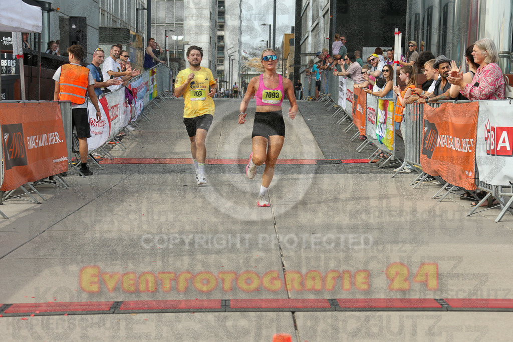 250920_1514_EX1_8590 | Sportfotografie im Rhein-Sieg Kreis, Köln, Bonn, NRW, Rheinland Pfalz, Hessen, etc. Unser Tätigkeitsfeld umfasst den Laufsport vom Volkslauf über den Marathon, Duathlon, Triathon bis zum Ultralauf wie Kölnpfad Ultra oder Schindertrail.