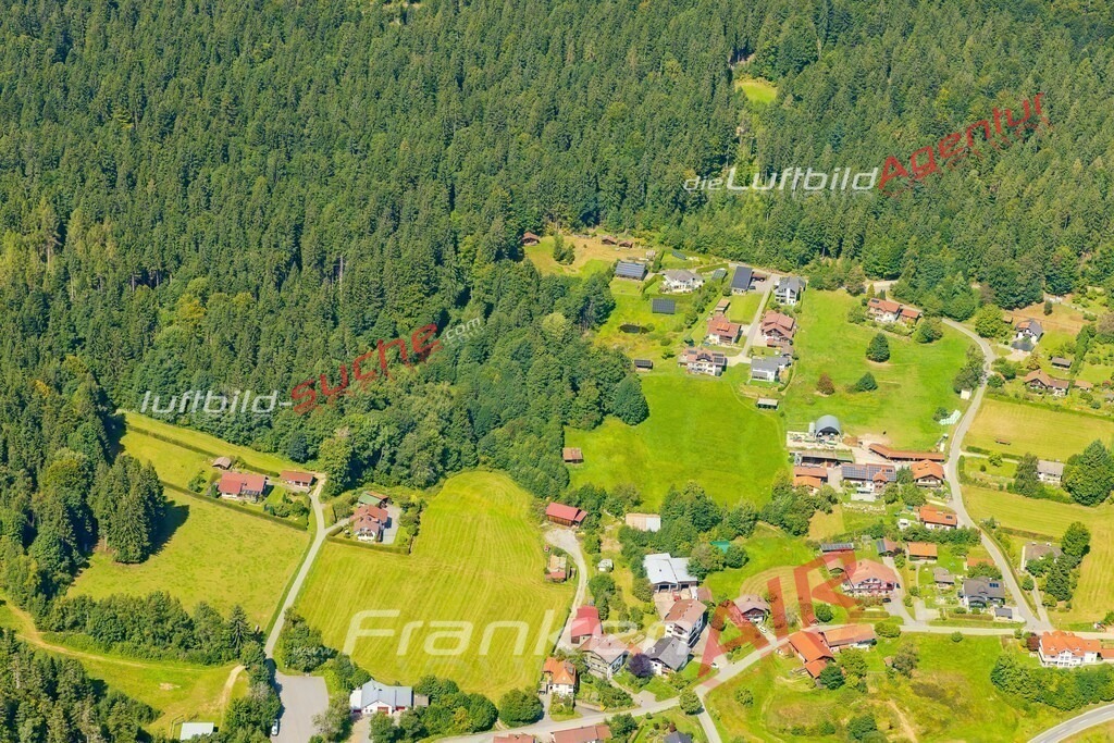 luftbild-rabenstein-zwiesel-luftbild-aufnahme-7528-jahr-2025 | Luftbild Vs Google Maps  Rabenstein  Zwiesel -Das Luftbild wurde 2025 vom UL-Flugzeug heraus erstellt ( keine Drohne ) - Hochauflösende Luftaufnahme -Nicht vergleichbar mit Google Maps oder Satelittenbilder- Die Geschenkidee !Mit Lizenz und Bildrechte bestellbar