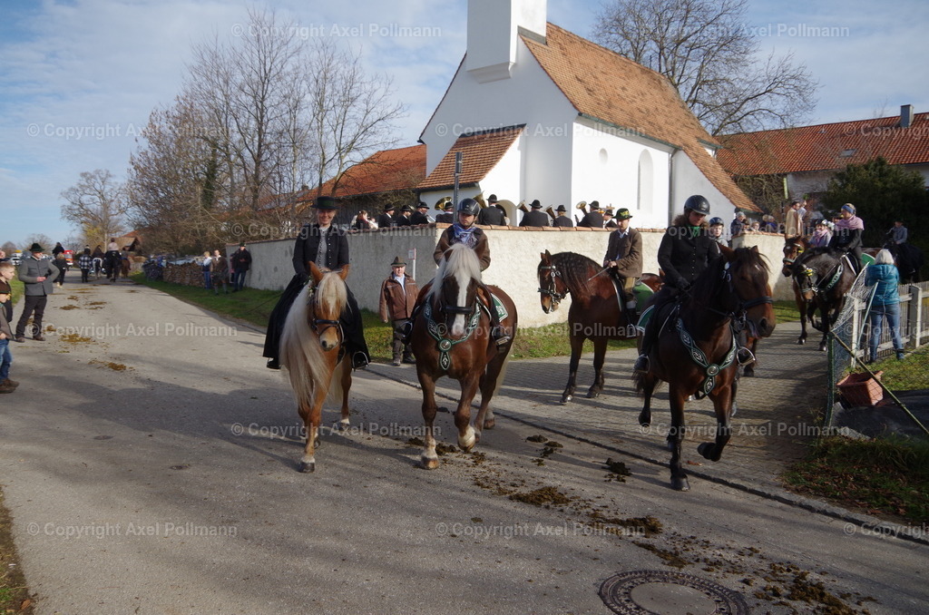 IMGP1101 | fotografiert von Axel PollmannLeonhardi Wallfahrt Benediktbeuern und Murnau, Fronleichnam, Fasching, Landschaft im Loisachtal und Benediktbeuern  - Realisiert mit Pictrs.com