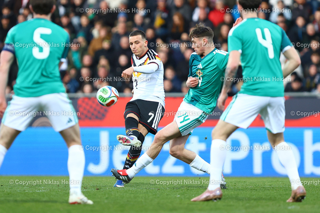NH_DeutschlandU21_NordirlandU21_U21EMQualifikation_27032026 | #7 Said El Mala (Deutschland U21), #14 Conor Barr (Nordirland U21)Fußball I Junioren I U21-EM-Qualifikation I Saison 2025-2026 I 8. Spieltag I Deutschland U21 - Nordirland U21 I 27.03.2026 I Eintracht-Stadion