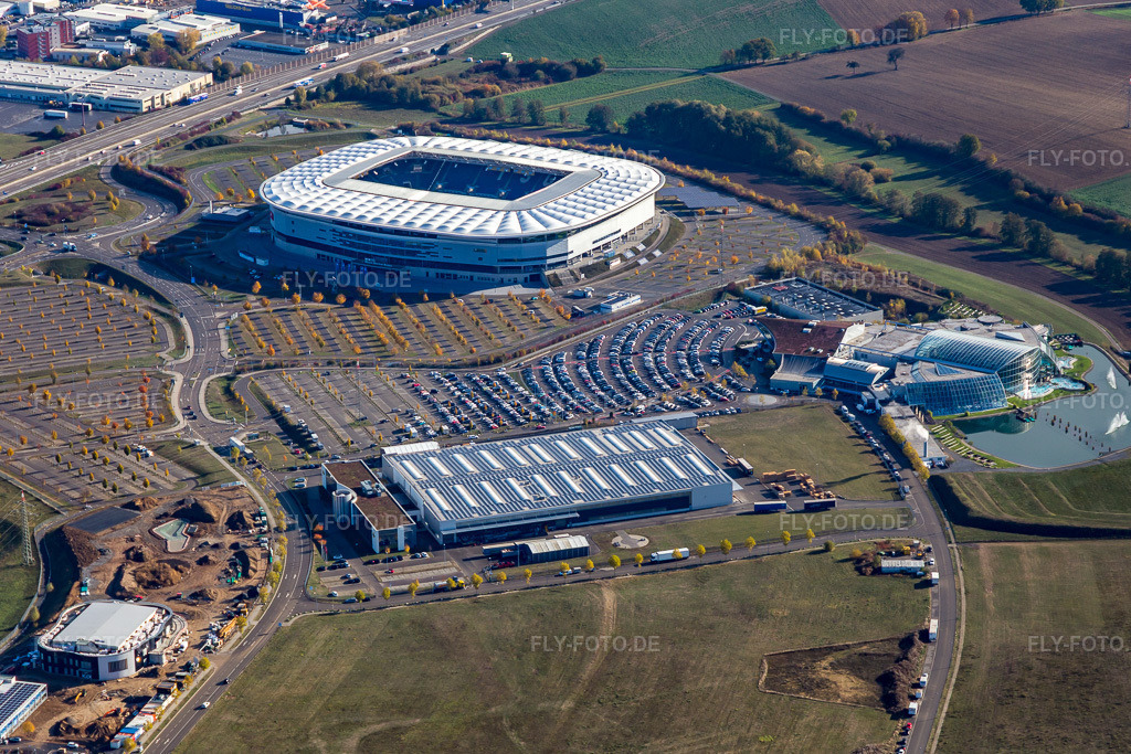 Luftbild: WIRSOL Rhein-Neckar-Arena im Ortsteil Steinsfurt in Sinsheim im Bundesland Baden-Württemberg in Deutschland. Foto: IMG_112248.jpg vom 02.11.2018 durch Werner Riehm/FLY-FOTO.de