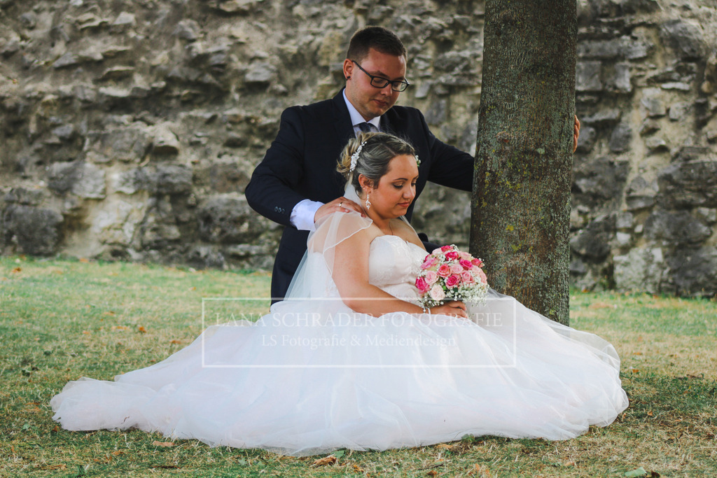 Hochzeit Danica _ Jan 26.08.22-17 | lanaschraderfotografie - Realisiert mit Pictrs.com