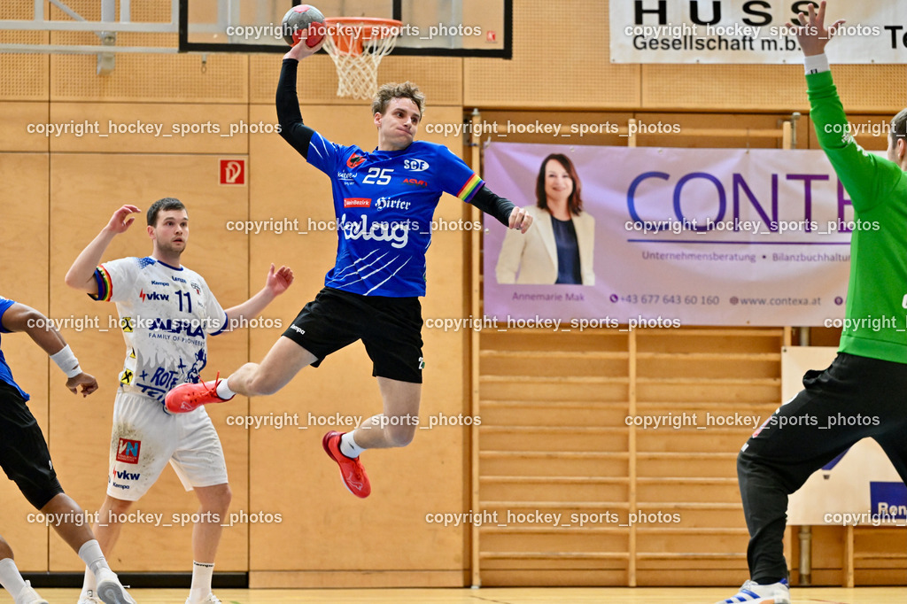 SC Ferlach vs. ALPLA HC Hard | #25 PLONER Florian SC Ferlach, #11 Runarsson Tumi SC Hard, SC Ferlach vs. ALPLA HC Hard, SC Ferlach vs. ALPLA HC Hard am 05.04.2025 in Ferlach (Ballspielhalle Ferlach), Austria, (Photo by Bernd Stefan)
