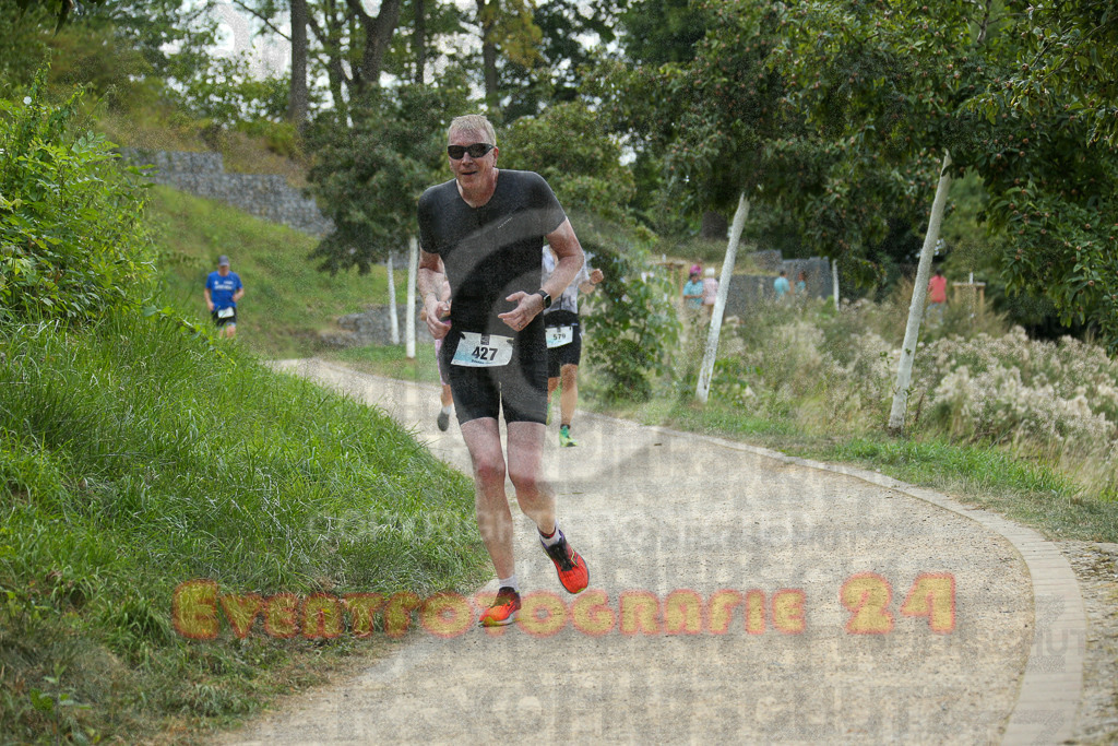 250824_1408_EX1_5091 | Sportfotografie im Rhein-Sieg Kreis, Köln, Bonn, NRW, Rheinland Pfalz, Hessen, etc. Unser Tätigkeitsfeld umfasst den Laufsport vom Volkslauf über den Marathon, Duathlon, Triathon bis zum Ultralauf wie Kölnpfad Ultra oder Schindertrail.