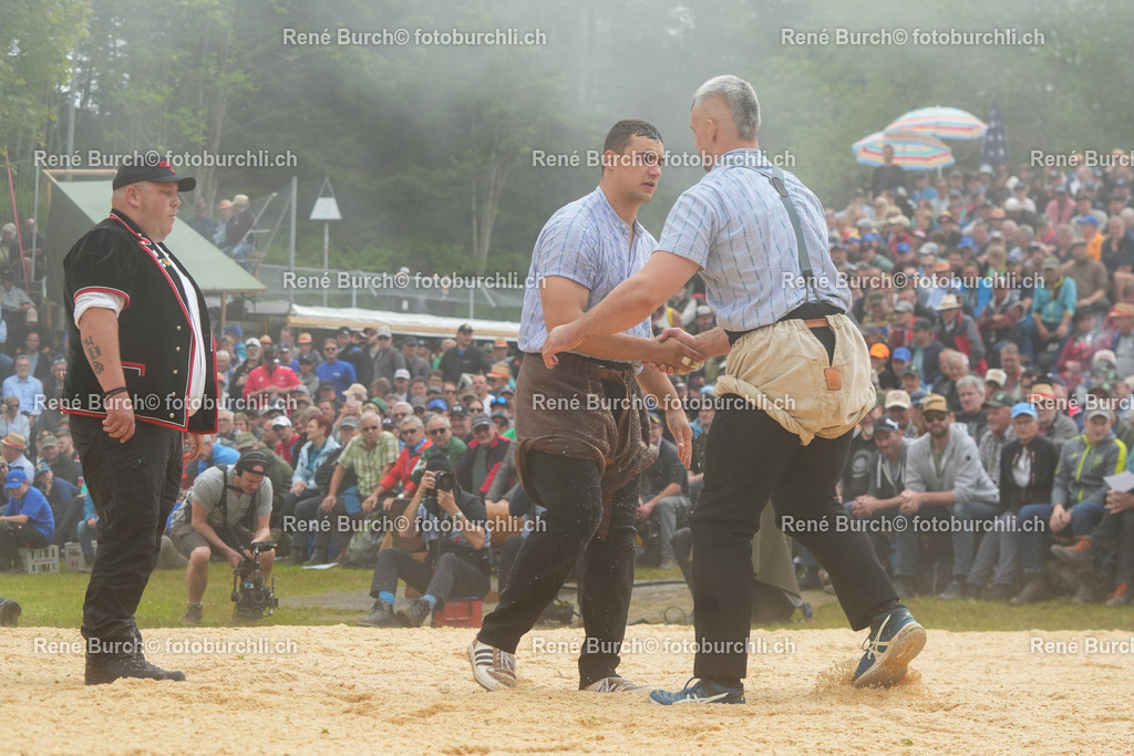 RB-05403 | René Burch leidenschaftlicher Fotograf aus Kerns in Obwalden.  Hier finden sie Sport, Landschaft und Natur Fotografie.
 - Realisiert mit Pictrs.com