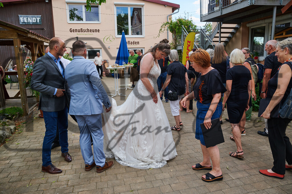 HuS_DSC2671 | Fotobox, Portraitfotografie, Hochzeitsfotografie, Bewerbungsfoto - Realisiert mit Pictrs.com