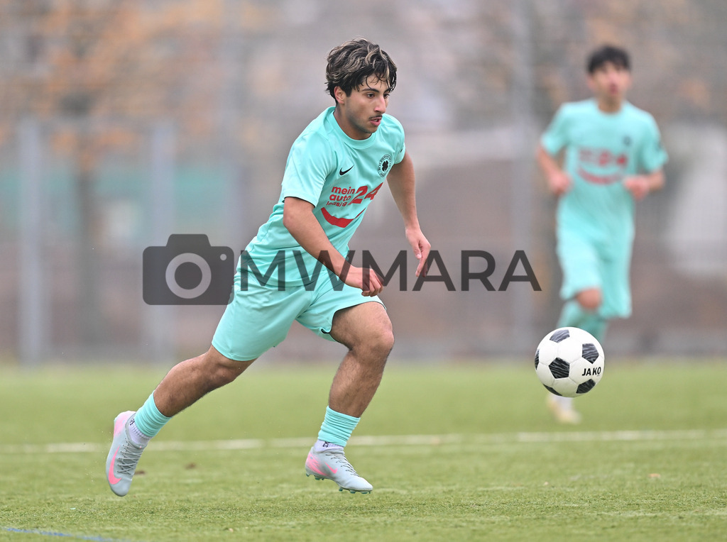 Fussball I Herren I Saison 2025-2026 I Bundesliga I 6. Spieltag I Eintracht Frankfurt - FC Bayern München  | MWMARA - Realisiert mit Pictrs.com