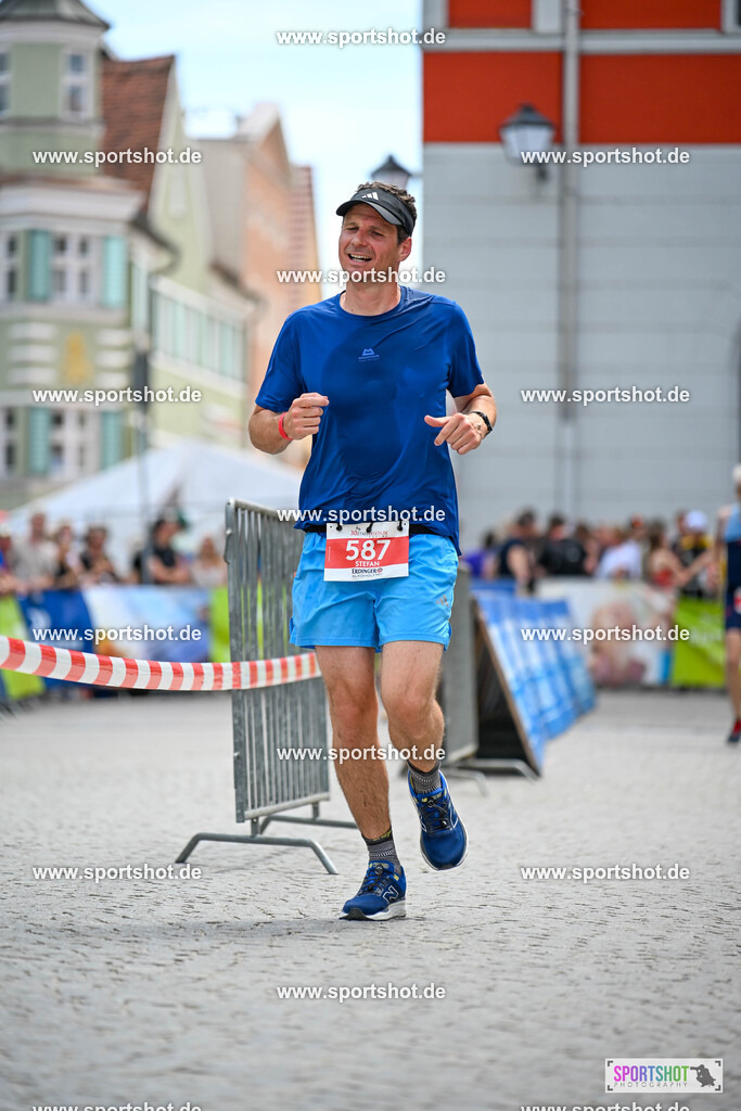 SZI_9071 | Stadttriathlon Erding 2025. #yourpictrs #sportshot_your_pictrs @Sportshotphotography #stadttriathlonerding Copyright: www.sportshot.de