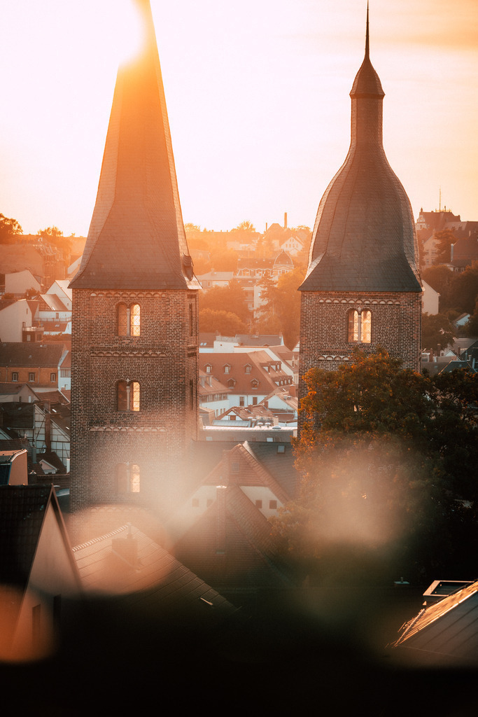 TTF01546 | Hochwertige Drucke aus deiner Stadt. Ob auf Leinwand, Acrlylglas, Alu-Dibond, Gallery Print als Poster oder Tapete. Wir zeigen dir deine Stadt von seiner schönsten Seite. 