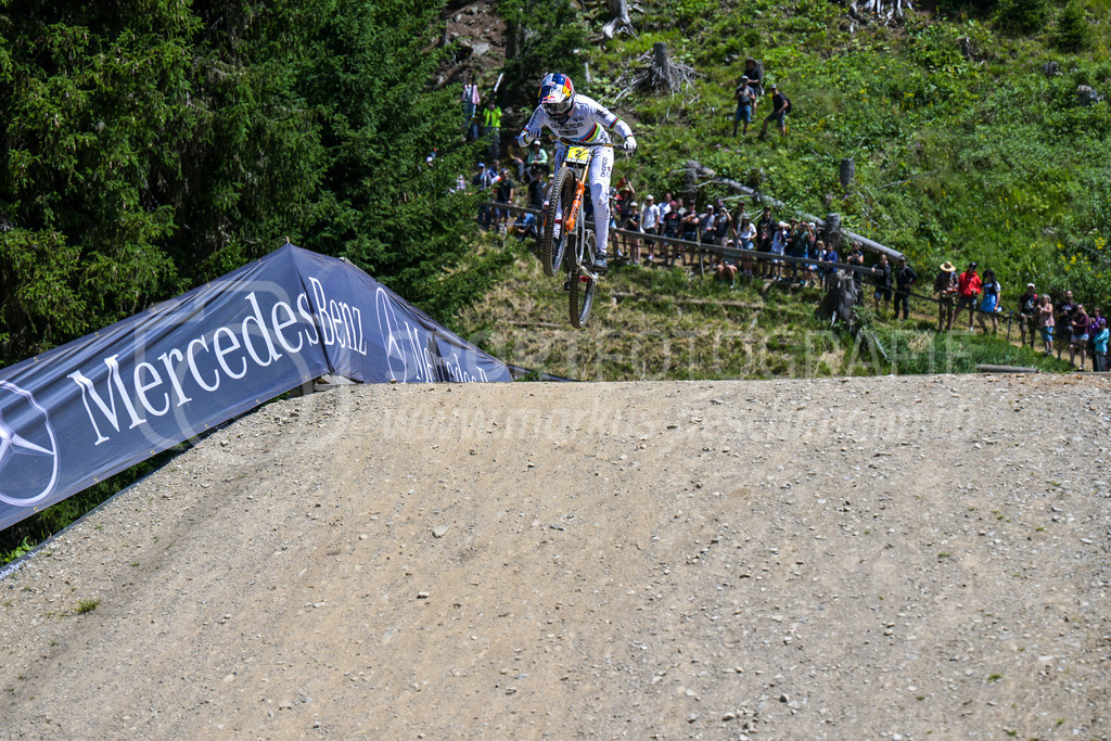 UCI Mountain Bike World Cup Lenzerheide 2022 - Downhill - 9. July 2022 | UCI Mountain Bike World Cup Lenzerheide 2022 - Downhill
Bike Kingdom, Lenzerheide
#2 NICOLE Myriam (FRA)
Bild: Sportfotografie Markus Aeschimann | www.markus-aeschimann.ch - Realisiert mit Pictrs.com