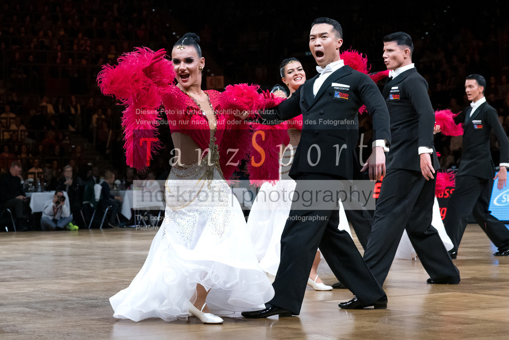 20241109_DM-Formationen_5327 | Tanzsportbilder, Standardtanz, Lateintanz, WDSF, DTV, LTVB, dancecomp, goc, hessen tanzt, blaues band der spree, walzer, tango, wiener walzer, slowfox, quickstepp, samba, rumba, cha-cha-cha, paso doble. jive, hd-kroft photography, turniertanzsport