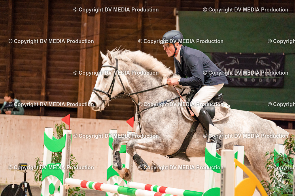 Springen Tag 1-306 | dv-media-shop - Realisiert mit Pictrs.com