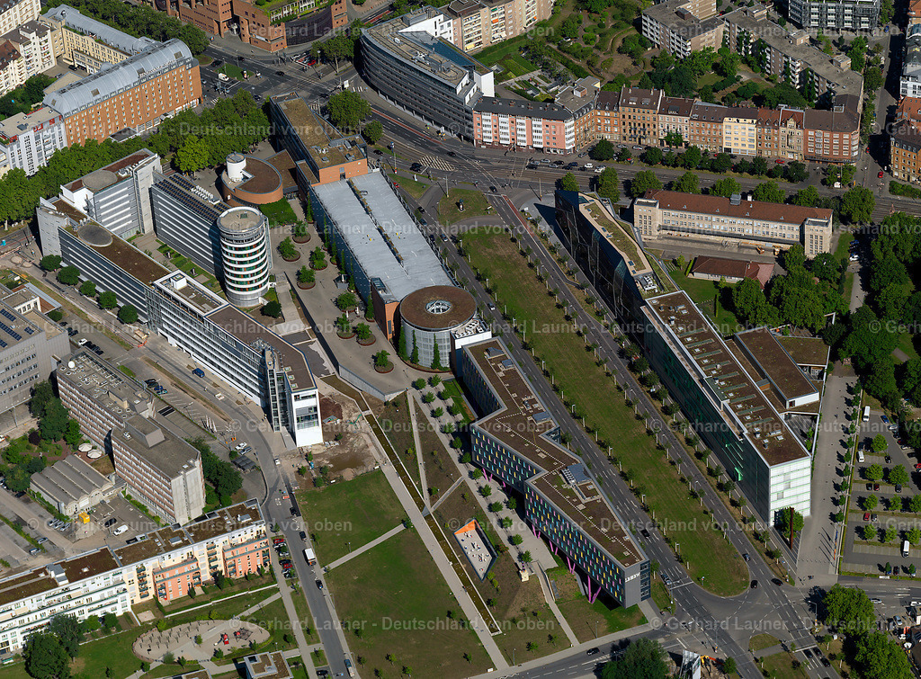 3083088 | Büro- Geschäftshäuser und Eikaufszentrum an der Ludwig-Erhard-Allee, Karlsruhe