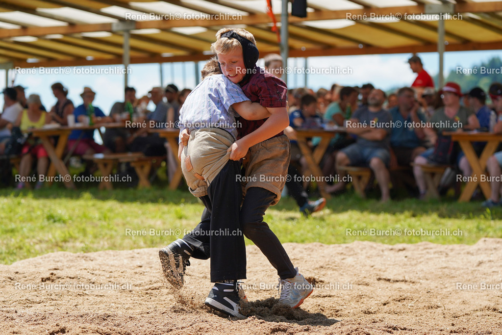 20220612-DSC01879 | René Burch leidenschaftlicher Fotograf aus Kerns in Obwalden.  Hier finden sie Sport, Landschaft und Natur Fotografie.
 - Realisiert mit Pictrs.com