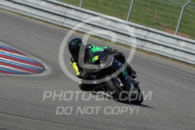 2024_05_04_PBK_21814 | Sportfotografie; SlowMotion; Video; Rennstrecke; Hafeneger; Speer; Racing; RSE; BMW; CBO; Trackday; Motorsportarena; Hockenheimring; Brno; Most; Barcelona; Valencia