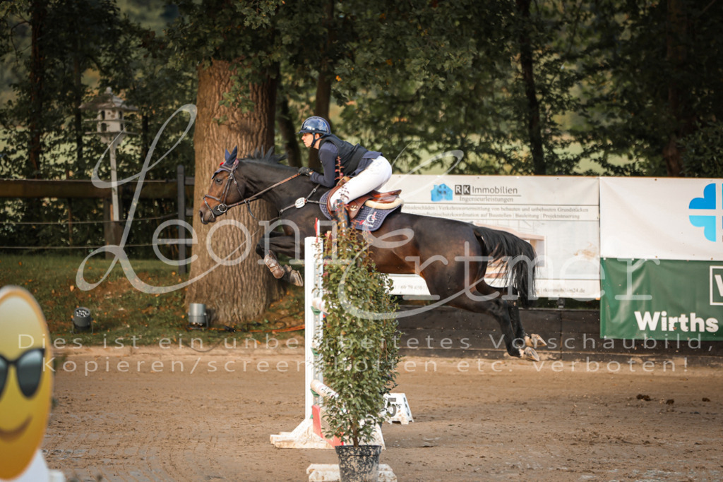 13.SaSpS00107 | Leoni Ertmer Photography - Realisiert mit Pictrs.com