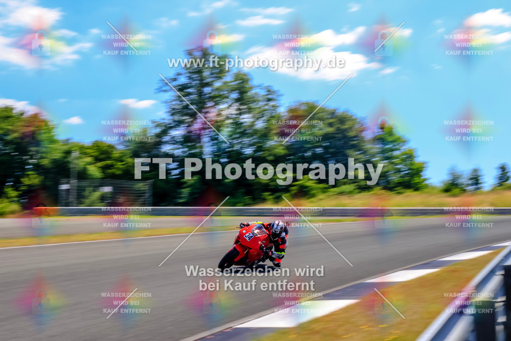 _TCM6577 | Hier findet Ihr Bilder von Touristenfahrten auf der Nürburgring Nordschleife oder von anderen Veranstaltungen die ich besucht habe. Viel Spass beim Durch Schauen 