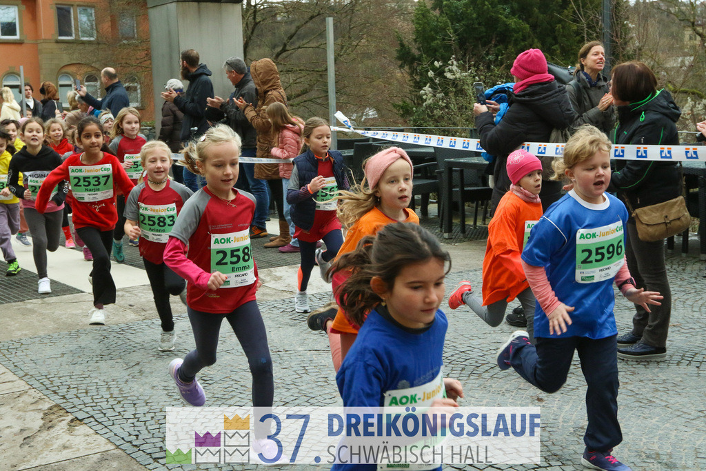 AOK JuniorCup 400m | 3Koenigslauf 2023 - Realisiert mit Pictrs.com