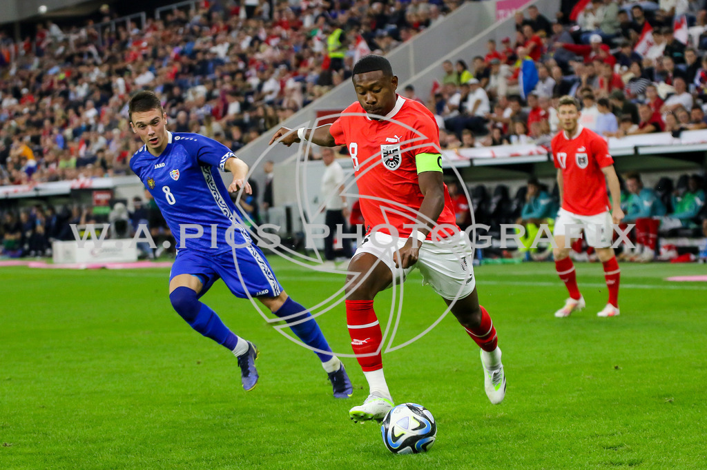AUSTRIA vs MOLDAVIA | LINZ,AUSTRIA,07.SEPT.23 - INT.SOCCER - AUSTRIA vs MOLDAVIA.  Image shows David Alaba (AUT) and Nichita Motean (MOL).
Photo: Sportmediapics.com/ Andreas Willdoner