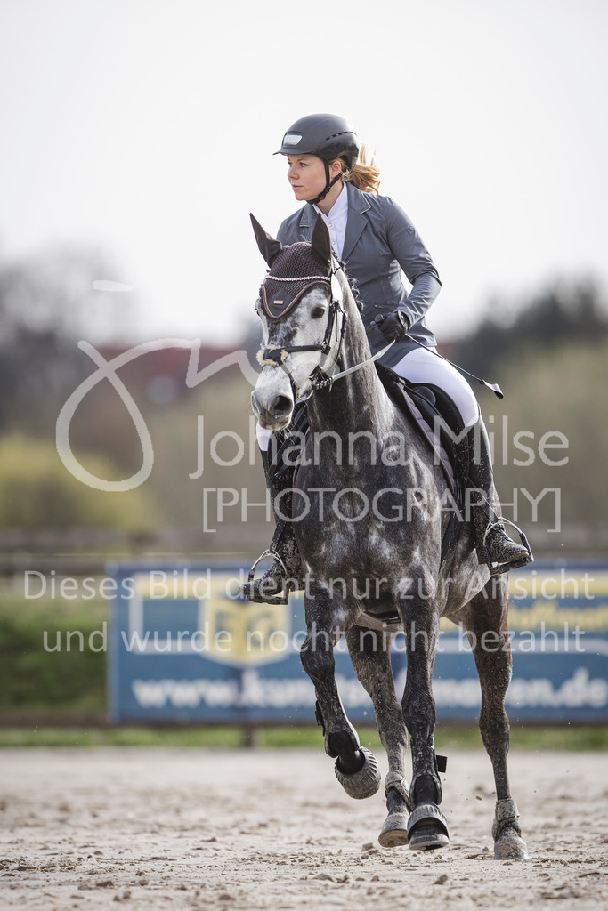 240330_Fruehlingsfest_Amateur-SprPf-A-210 | Deine schönsten Turniermomente als professionelle Fotos! Entdecke hochwertige Pferdesport-Fotografie im Online-Shop. Jetzt Fotos finden & bestellen!