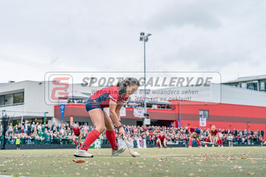 HK_20231022_903176 | Finale Deutsche Meisterschaft Feld WU16 Uhlenhorst Mülheim - Düsseldorfer HC am 22.10.2023 DHC, Düsseldorf ,