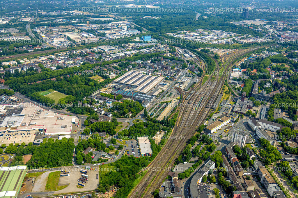Oberhausen250515271 | Luftbild, Gesamtansicht Oberhausen Hauptbahnhof Hbf, Bero Einkaufszentrum, Concordiahaus Concordiastraße und Druckluft Kulturzentrum, Hauptpostamt, Oberhausen, Ruhrgebiet, Nordrhein-Westfalen, Deutschland
