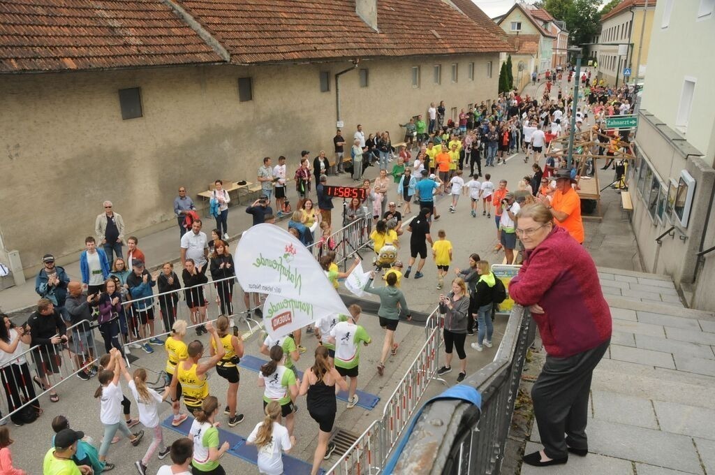 DSC_8359 | Sport-,  Presse- und Eventbegleitung!
Contact me !
