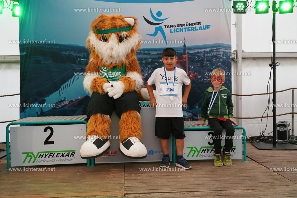 DSC05132 | Lichterlauf  - Realisiert mit Pictrs.com