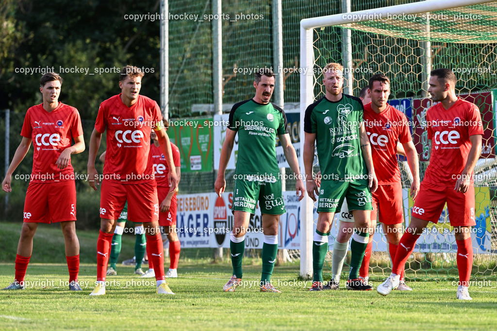 FC Lendorf vs. SC St.Veit | #5 Nico Wernig St.Veit,  #15 Philipp Höberl St.Veit, #9 Christian Kautz FC Lendorf, #69 Christian Wernisch FC Lendorf, #19 Julian Salentinig St.Veit, FC Lendorf vs. SC St.Veit, FC Lendorf vs. SC St.Veit am 17.08.2024 in Lendorf (Thomas Morgenstern-Arena), Austria, (Photo by Bernd Stefan)