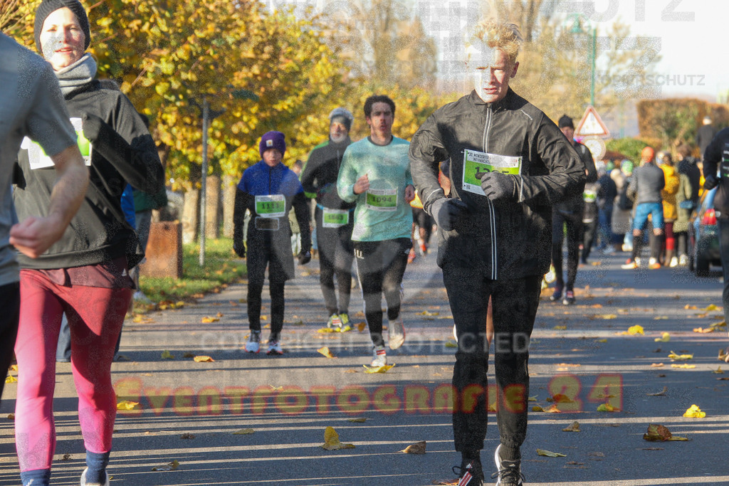 241201_1033_EV4_9336 | Sportfotografie im Rhein-Sieg Kreis, Köln, Bonn, NRW, Rheinland Pfalz, Hessen, etc. Unser Tätigkeitsfeld umfasst den Laufsport vom Volkslauf über den Marathon, Duathlon, Triathon bis zum Ultralauf wie Kölnpfad Ultra oder Schindertrail.