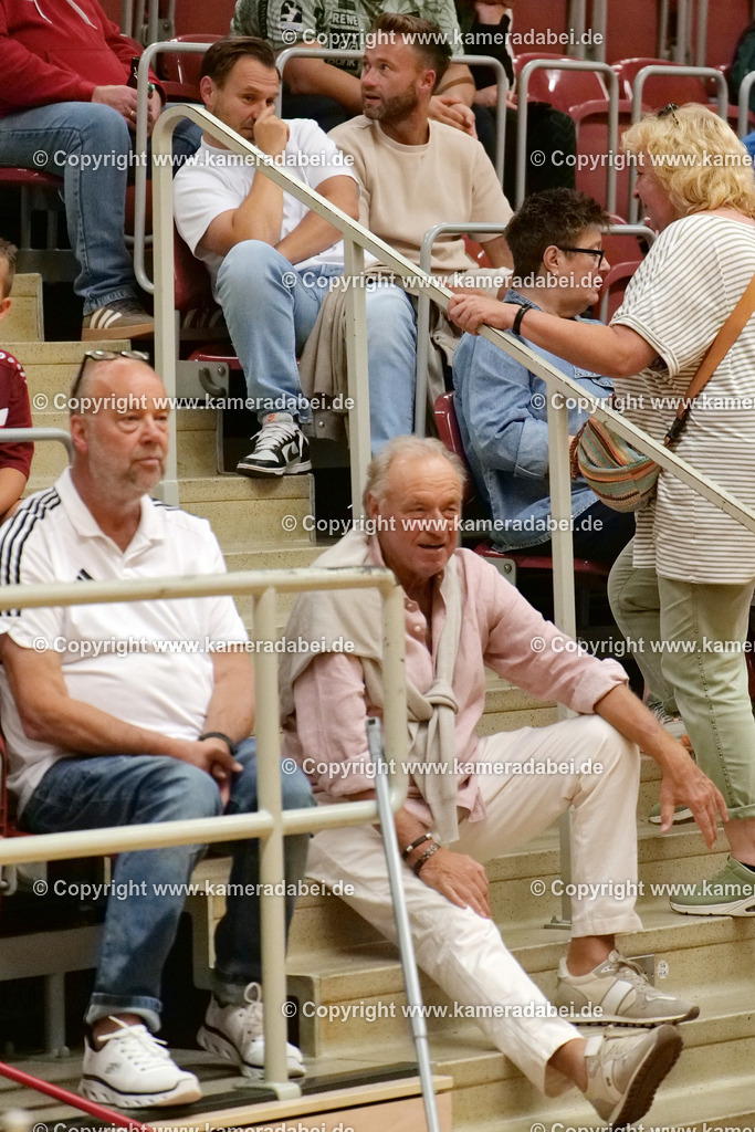 Handball : Benefizspiel : RWO/Tus 87/97 Alstaden gegen HSG Krefeld am 24.07.2026 in der Willy Jürissen Halle Oberhausenj | Handball : Benefizspiel : RWO/Tus 87/97 Alstaden gegen HSG Krefeld am 24.07.2026 in der Willy Jürissen Halle Oberhausen - Realisiert mit Pictrs.com