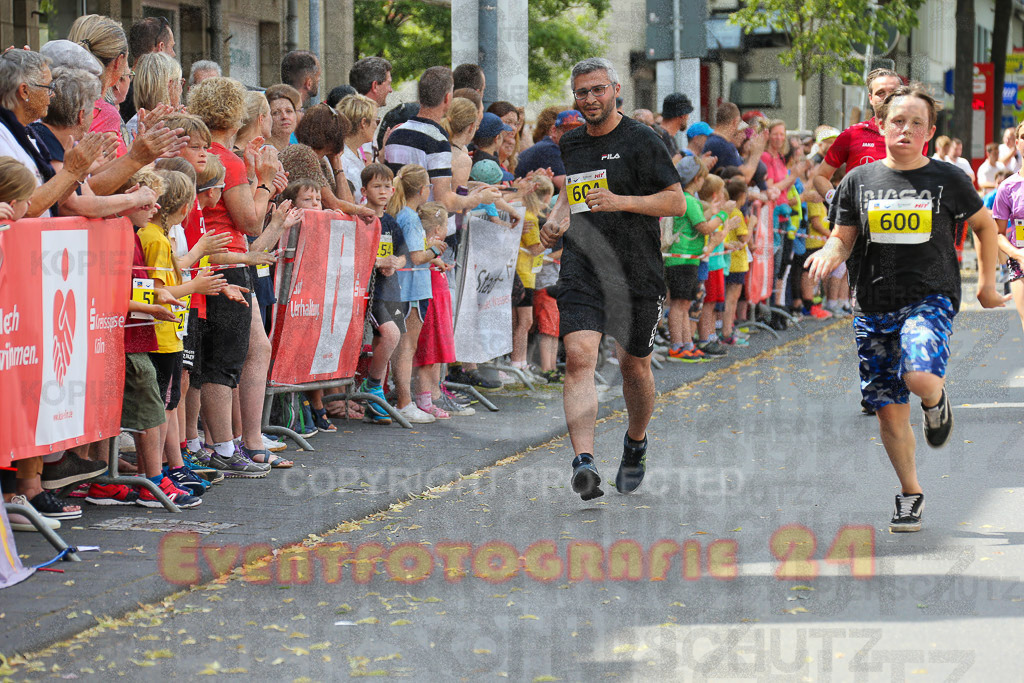 220625_1524_EX1_3146 | Sportfotografie im Rhein-Sieg Kreis, Köln, Bonn, NRW, Rheinland Pfalz, Hessen, etc. Unser Tätigkeitsfeld umfasst den Laufsport vom Volkslauf über den Marathon, Duathlon, Triathon bis zum Ultralauf wie Kölnpfad Ultra oder Schindertrail.