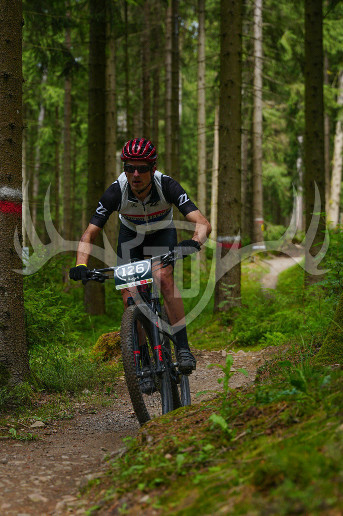FC603583 | Fotogalerie der Treibjagd im Dunkelwald - Dein MTB Etappenrennen im Erzgebirge - Realisiert mit Pictrs.com