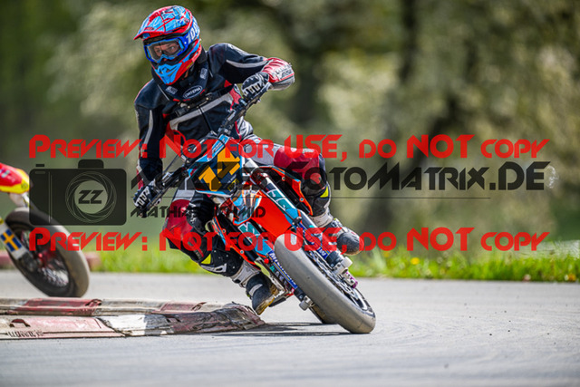 MaZZes_FotoMatrix_230506_7998 | S2