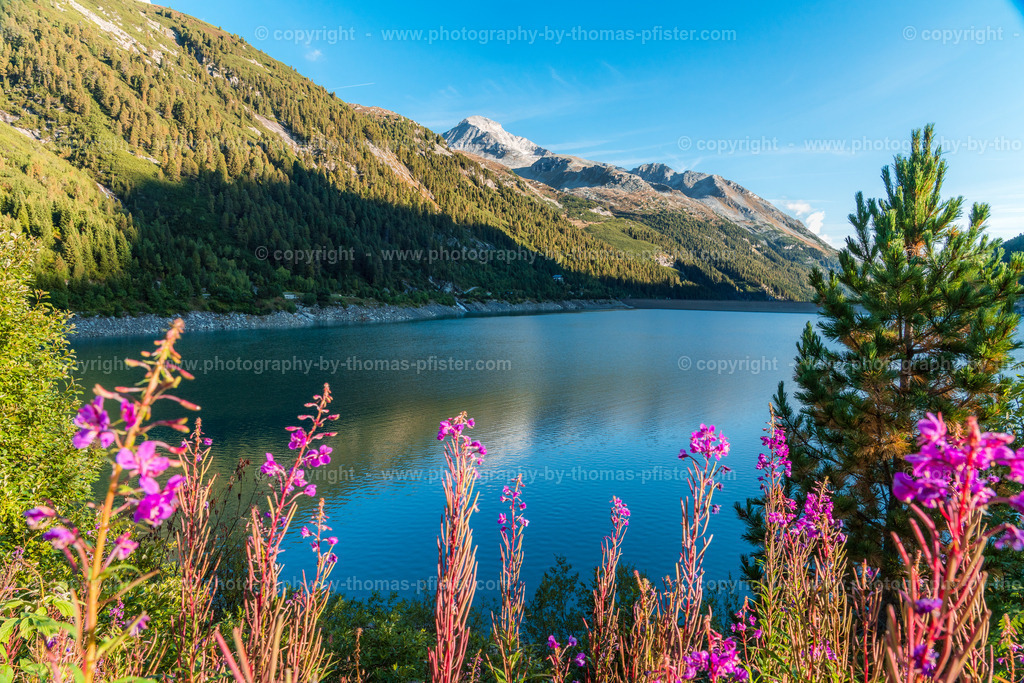 Schleigeis Stausee im Herbst copyright  Thomas Pfister-1 | PHOTOGRAPHY BY THOMAS PFISTER