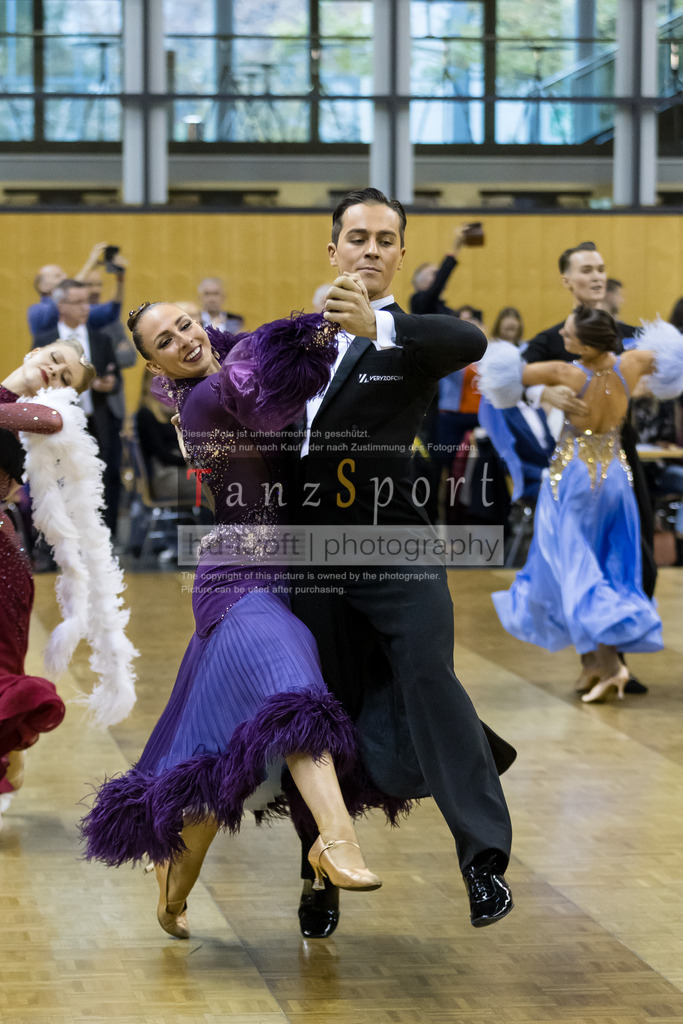 20241102_DC_HGR_Std_08834 | Tanzsportbilder, Standardtanz, Lateintanz, WDSF, DTV, LTVB, dancecomp, goc, hessen tanzt, blaues band der spree, walzer, tango, wiener walzer, slowfox, quickstepp, samba, rumba, cha-cha-cha, paso doble. jive, hd-kroft photography, turniertanzsport