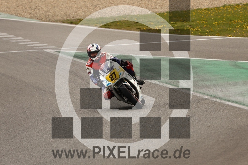 0027-20260418_02880 | Schöne Erinnerungen an spannende Momente - das festzuhalten ist unser Job. PIXELrace.de ist seit 2003 auf den Rennstrecken Europas unterwegs um die Action draußen beim Fahren und die wunderbare Stimmung imm Fahrerlager für euch einzufangen.