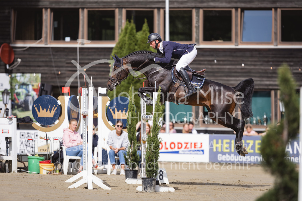 230827_Delbrueck_GrosserPreis-566 | Deine schönsten Turniermomente als professionelle Fotos! Entdecke hochwertige Pferdesport-Fotografie im Online-Shop. Jetzt Fotos finden & bestellen!