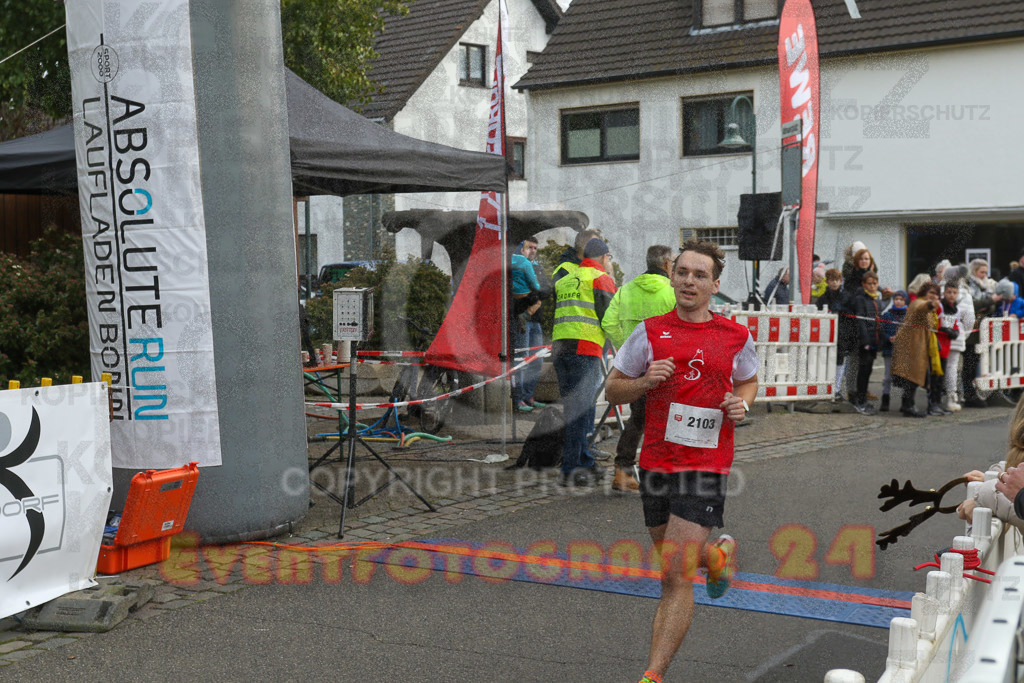 221127_1214_EV9_3432 | Sportfotografie im Rhein-Sieg Kreis, Köln, Bonn, NRW, Rheinland Pfalz, Hessen, etc. Unser Tätigkeitsfeld umfasst den Laufsport vom Volkslauf über den Marathon, Duathlon, Triathon bis zum Ultralauf wie Kölnpfad Ultra oder Schindertrail.