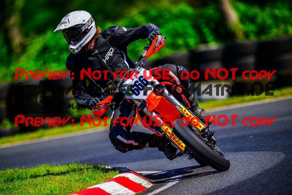 MaZZes_FotoMatrix_240511_6007705_5049 | S4