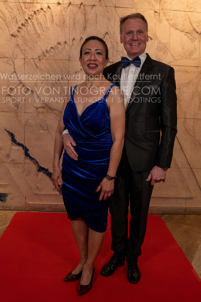 CCC_Frühlingsball_Teppich_byTINOGRRAFIE-33 | (c) TINOGRAFIE.COM