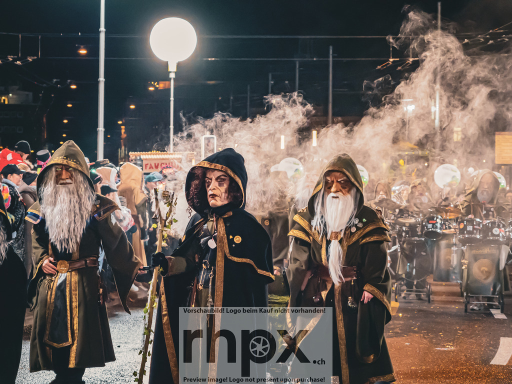 Monstercorso 2026 | Stimmungsvolle Fotokunst aus Luzern. Erlebe den Pilatus, den See und die Stadt Luzern in exklusiven Aufnahmen in der Fotogalerie & Shop. - Realisiert mit Pictrs.com