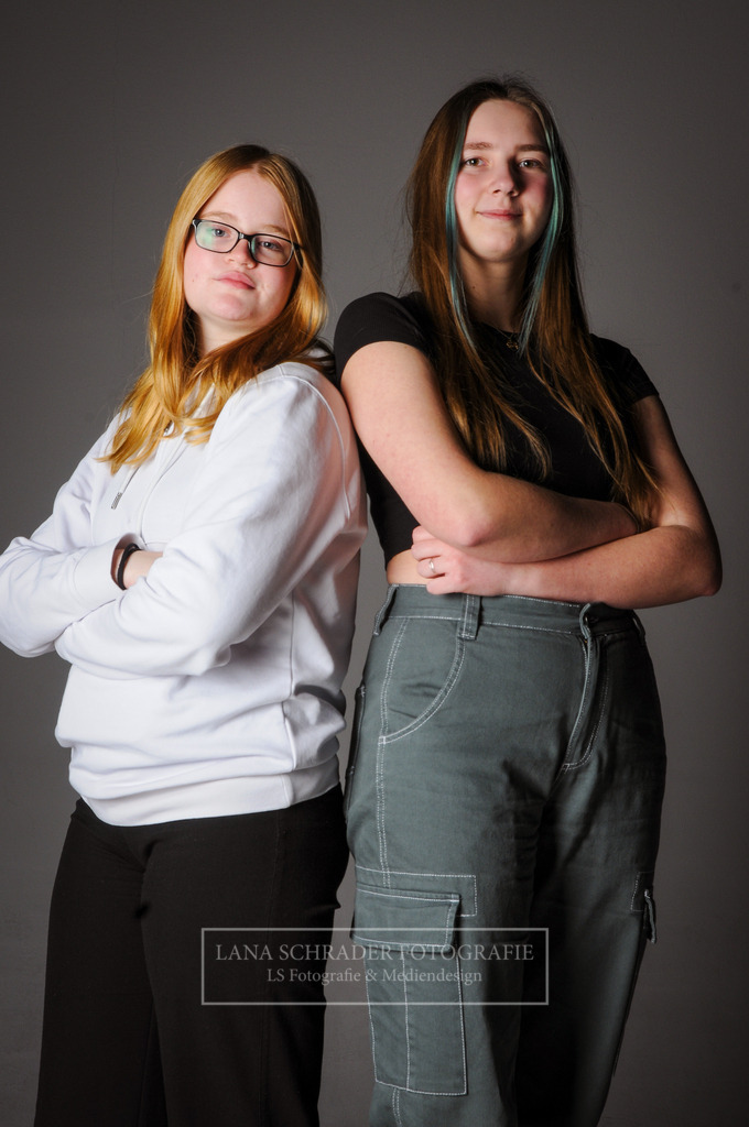 Maja und Maja Shooting 16.01.23-04 | lanaschraderfotografie - Realisiert mit Pictrs.com