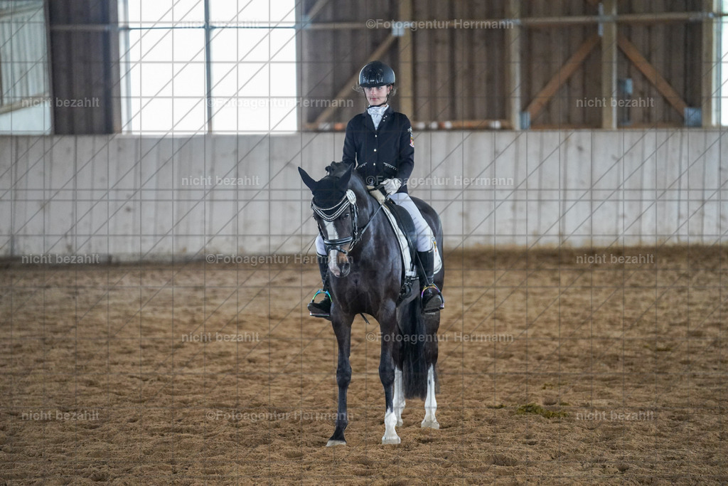 20230520-FAH05070 | Frühjahrsturnier, Landsberg am Lech, 2023, Reitclub Landsberg, Turnierbilder, Fotos Turnier Landsberg, Fotoagentur Herrmann, Turnierfotografen Bayern, Reitsport Fotograf, Pferde Fotograf